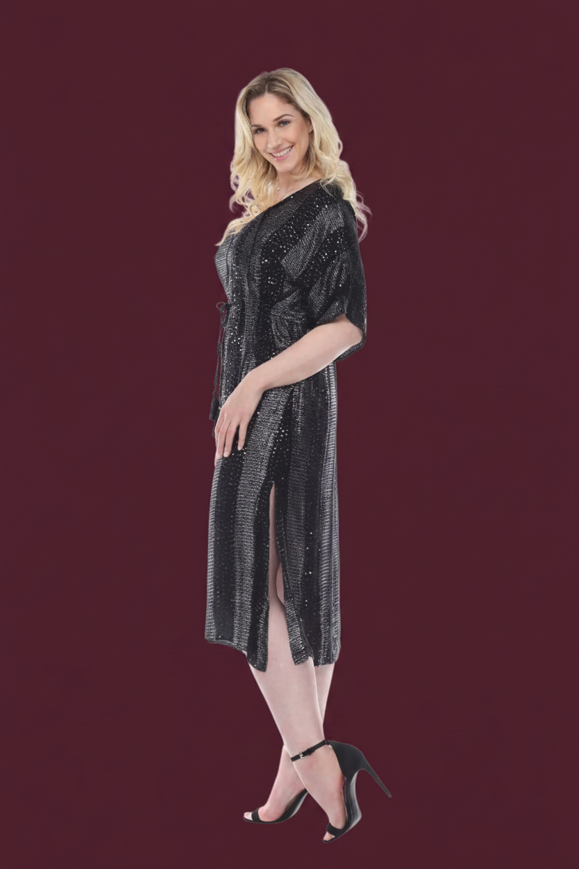 Lurex Kaftan – Burgundy Background 3